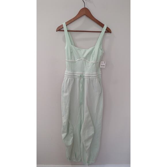 Free People Movement Pistachio Inbound Onesie Jumpsuit NWT - Picture 4 of 9